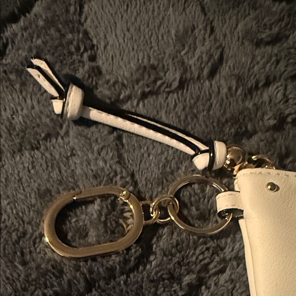 Victoria Secrets card case - Picture 2 of 2